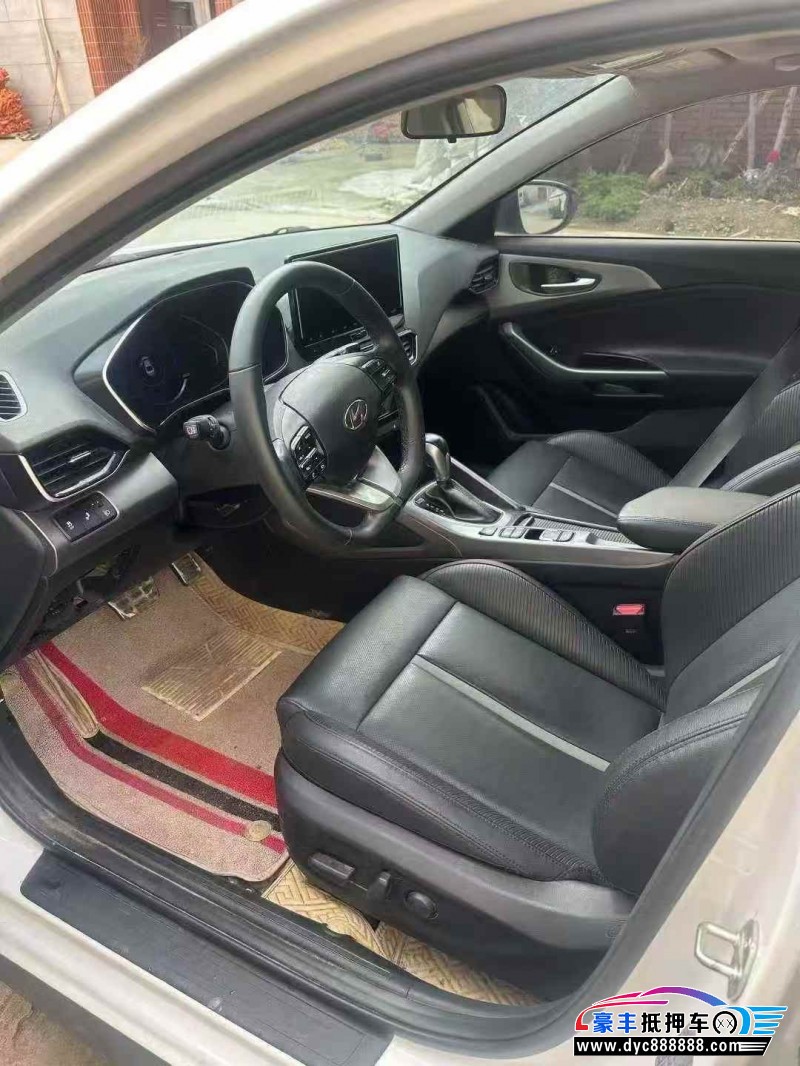 21年现代菲斯塔轿车抵押车出售