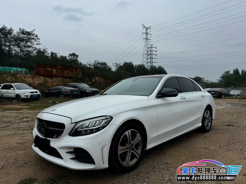 21年奔驰C轿车抵押车出售
