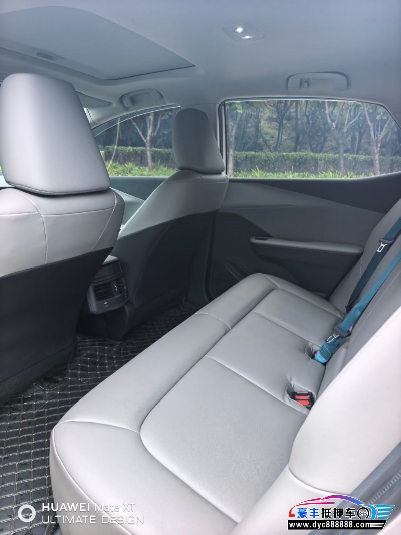 25年丰田BZ3轿车抵押车出售