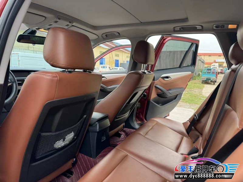 15年宝马X1轿车抵押车出售