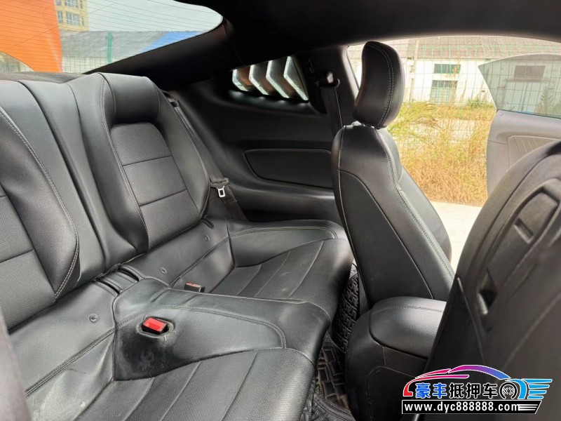 21年福特野马轿车抵押车出售