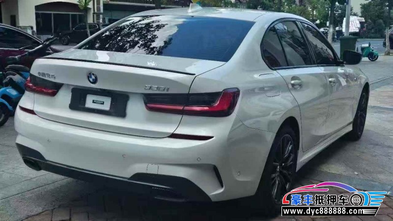 22年宝马3系轿车抵押车出售