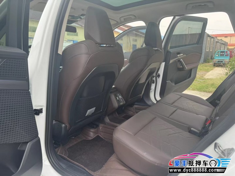 23年宝马X1轿车抵押车出售