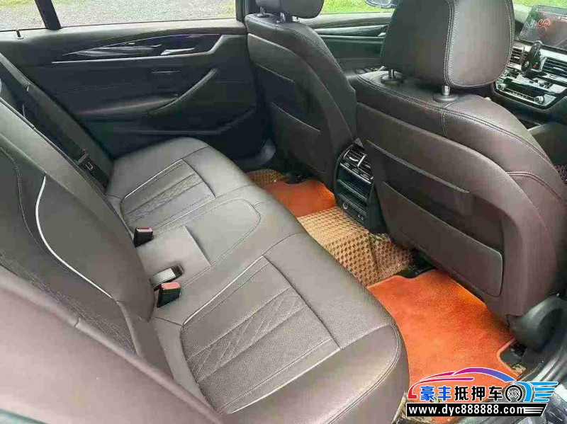 21年宝马5系轿车抵押车出售