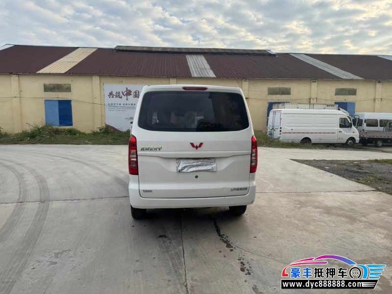 23年五菱汽车五菱宏光轿车抵押车出售