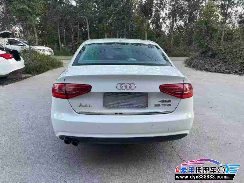 14年奥迪A4L轿车抵押车出售