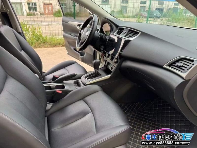 22年日产轩逸轿车抵押车出售