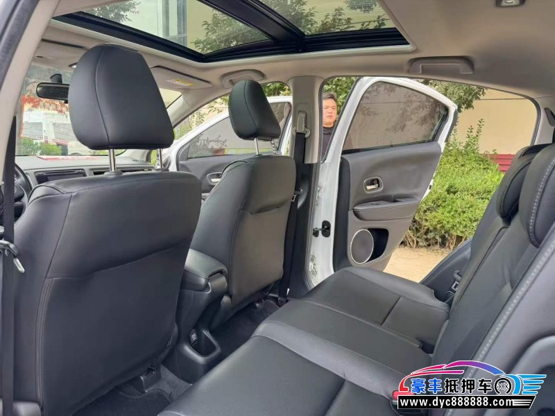 19年本田缤智轿车抵押车出售