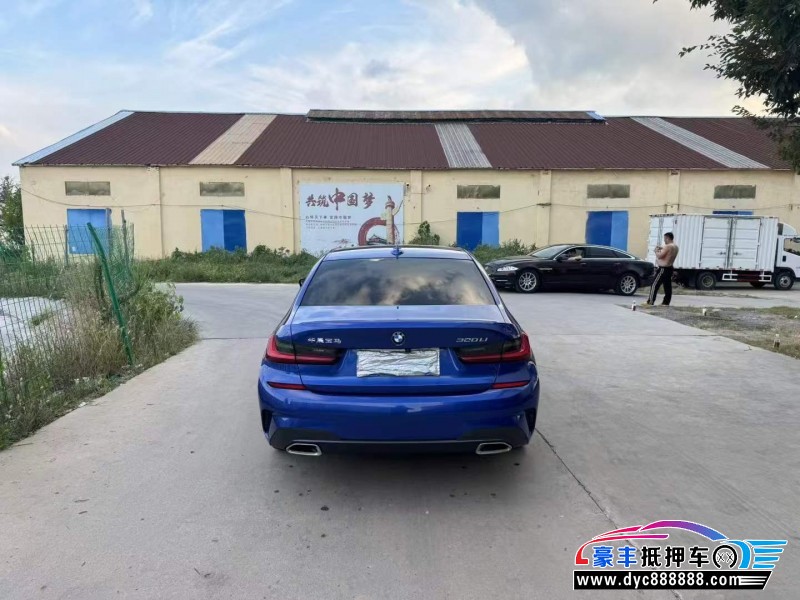 21年宝马3系轿车抵押车出售