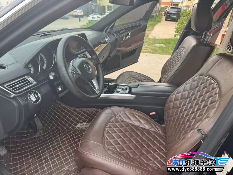 16年奔驰E轿车抵押车出售