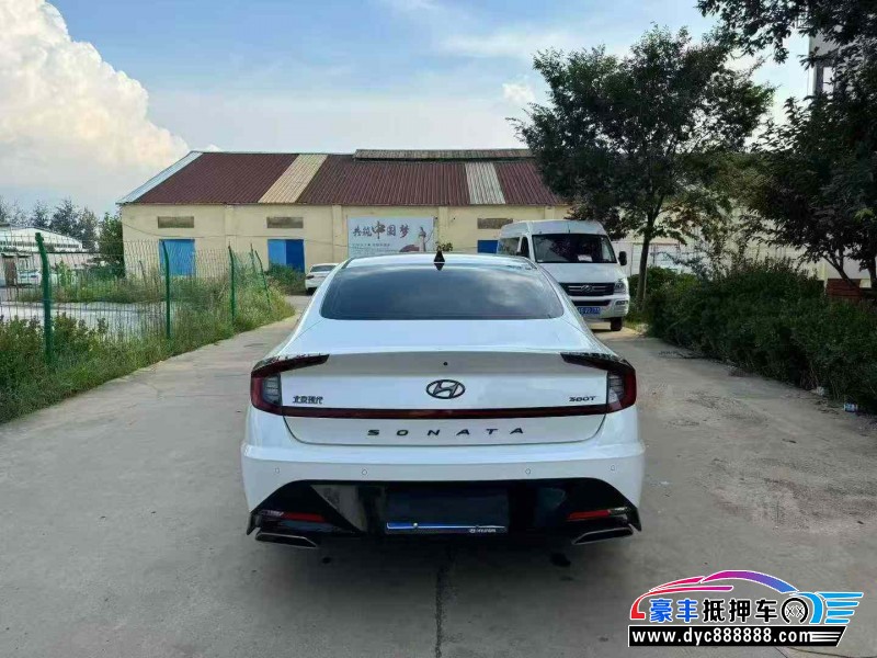 23年现代索纳塔轿车抵押车出售