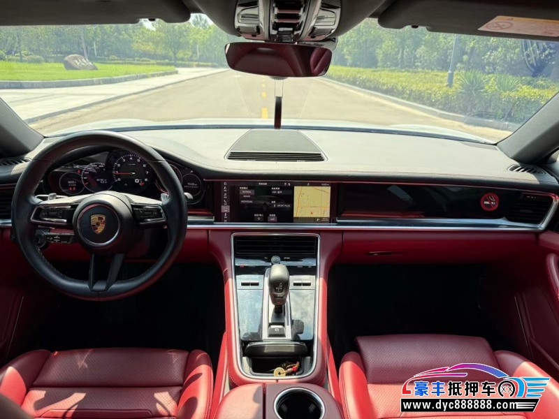 21年保时捷帕纳梅拉轿车抵押车出售
