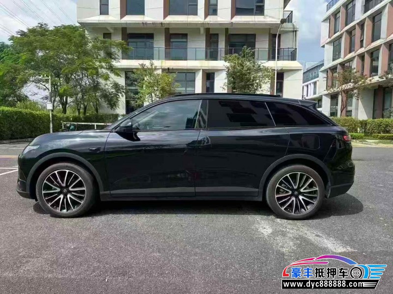 23年零跑C11轿车抵押车出售