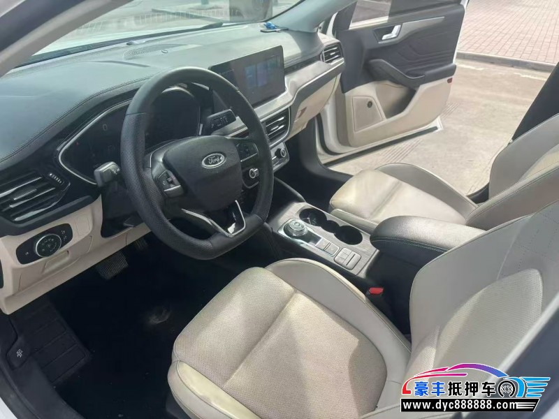 21年福特福克斯轿车抵押车出售