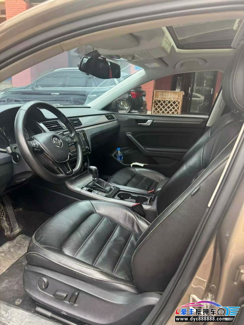 18年大众帕萨特轿车抵押车出售