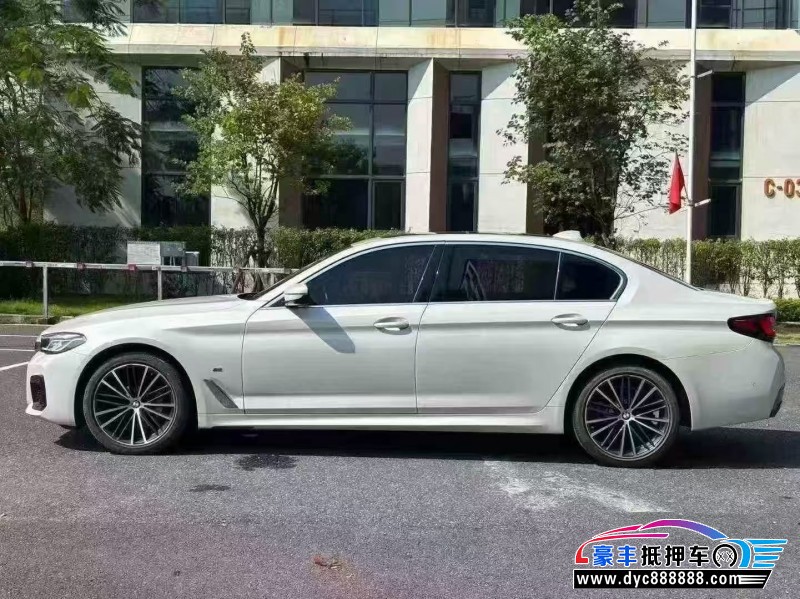 20年宝马5系轿车抵押车出售