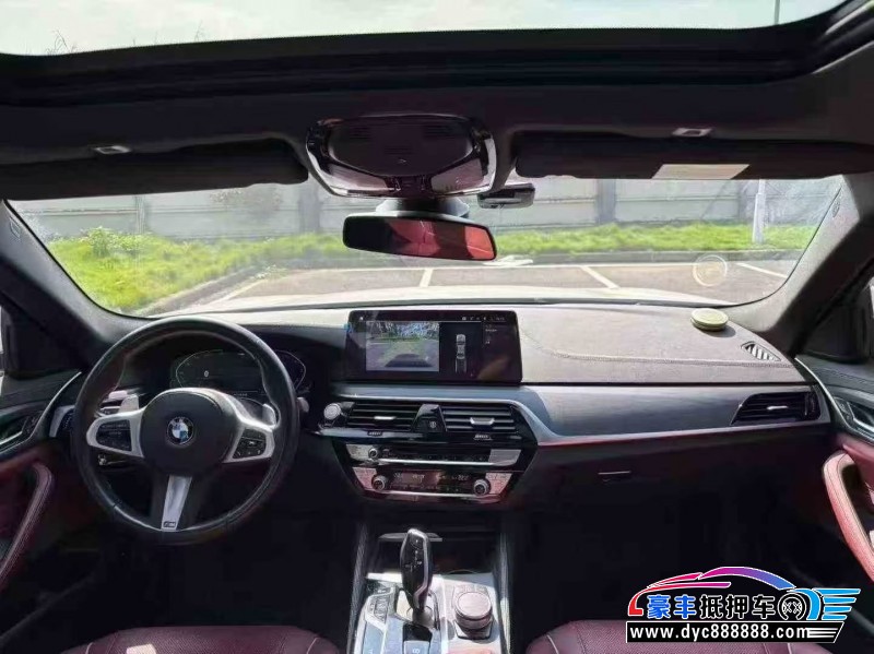 20年宝马5系轿车抵押车出售