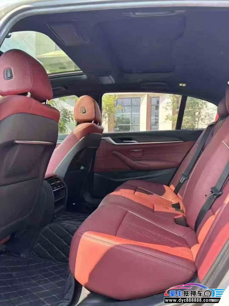 20年宝马5系轿车抵押车出售