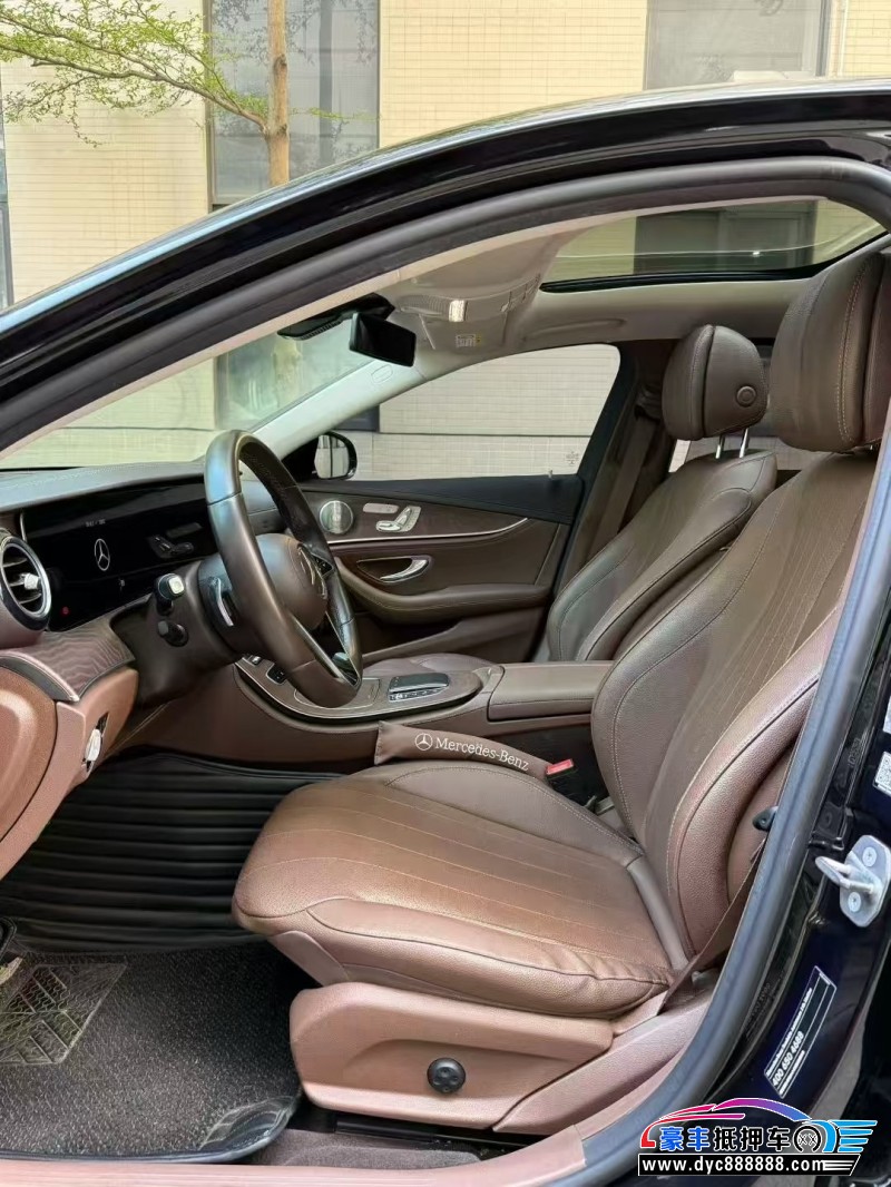 20年奔驰E轿车抵押车出售