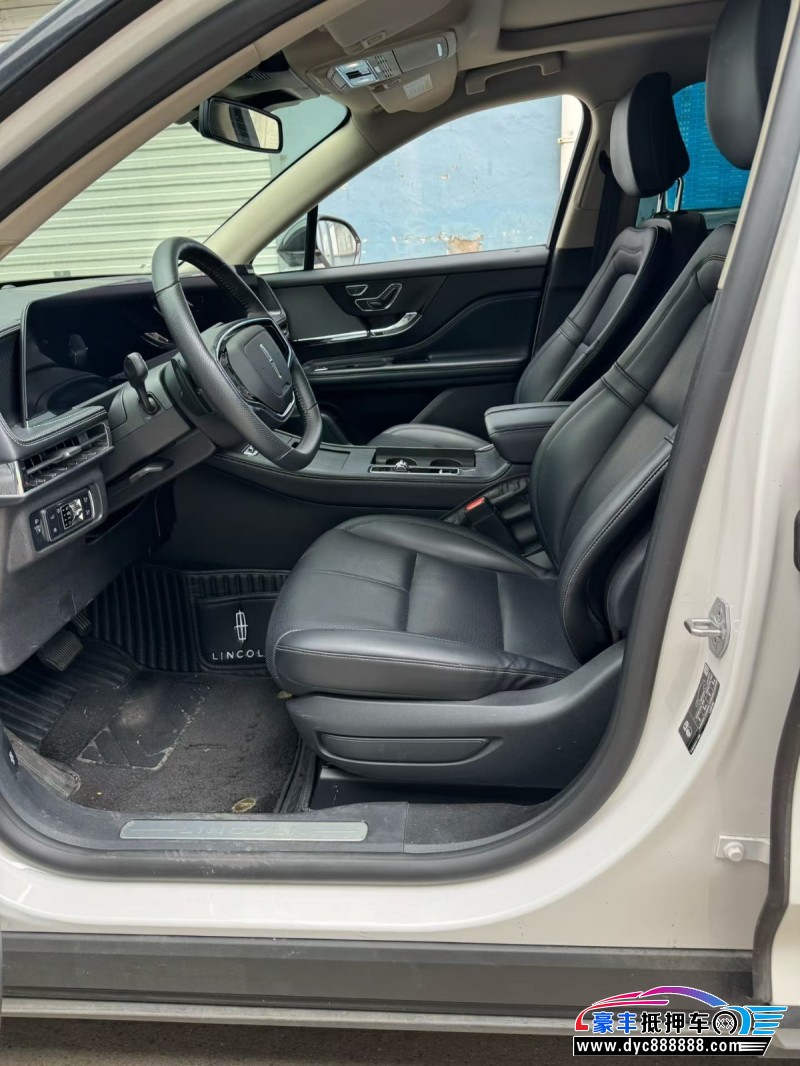 24年林肯冒险家轿车抵押车出售