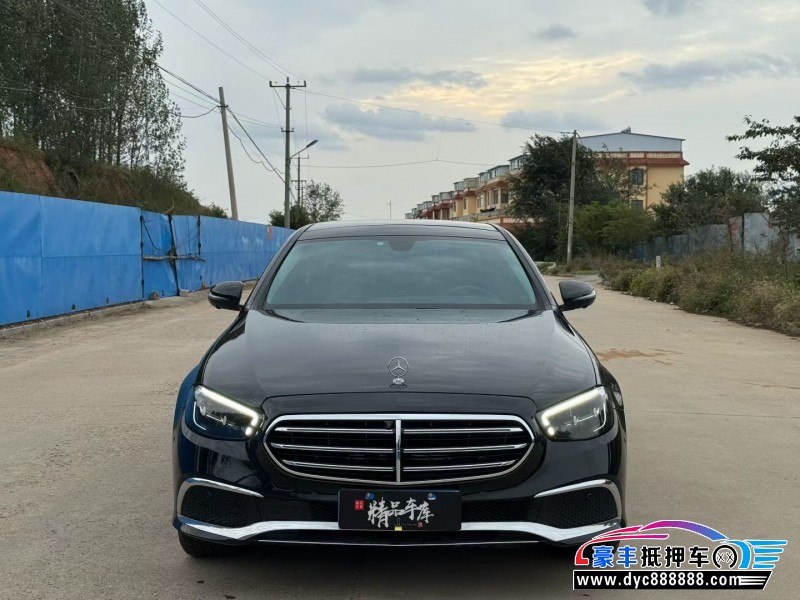 22年奔驰E轿车抵押车出售