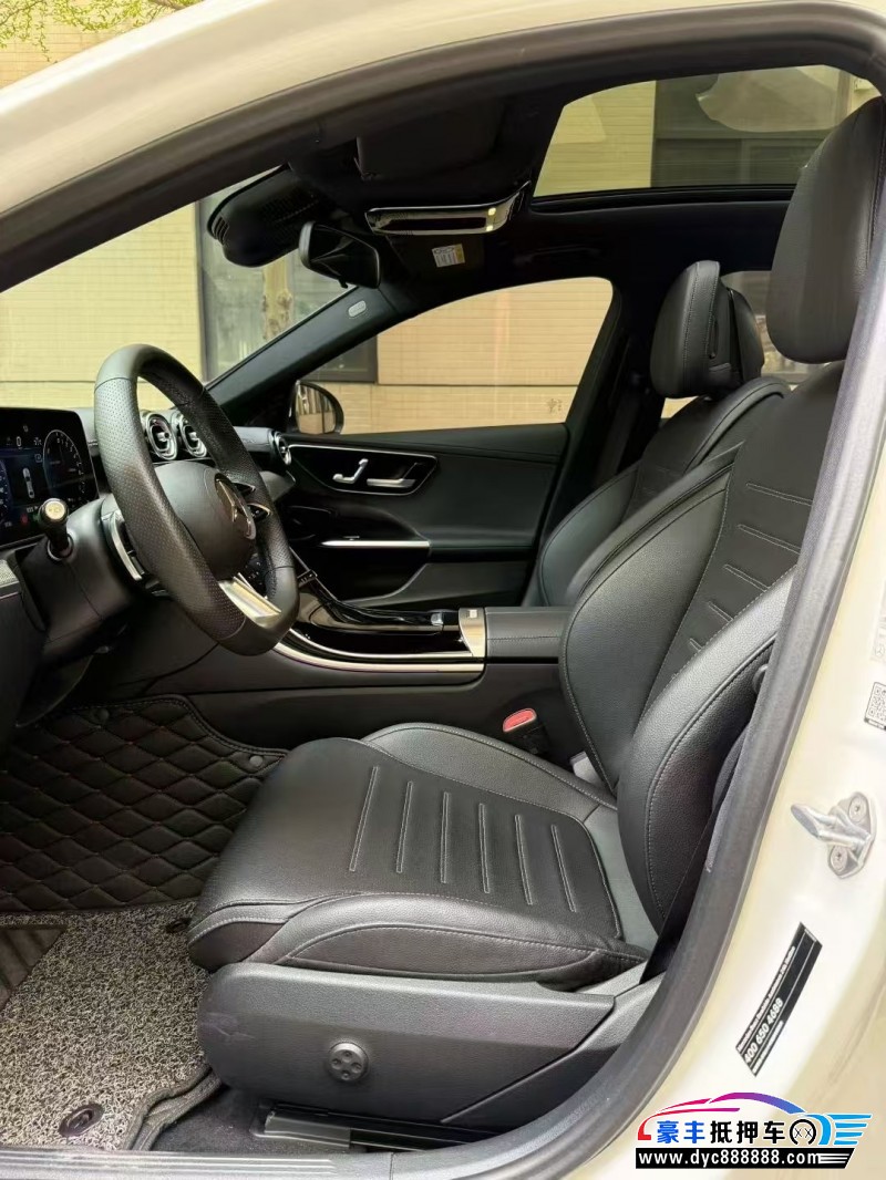 23年奔驰C轿车抵押车出售