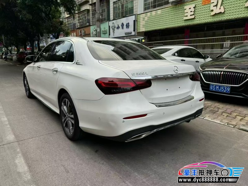 21年奔驰E轿车抵押车出售