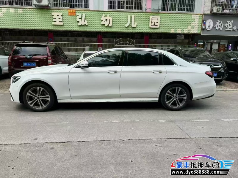 21年奔驰E轿车抵押车出售