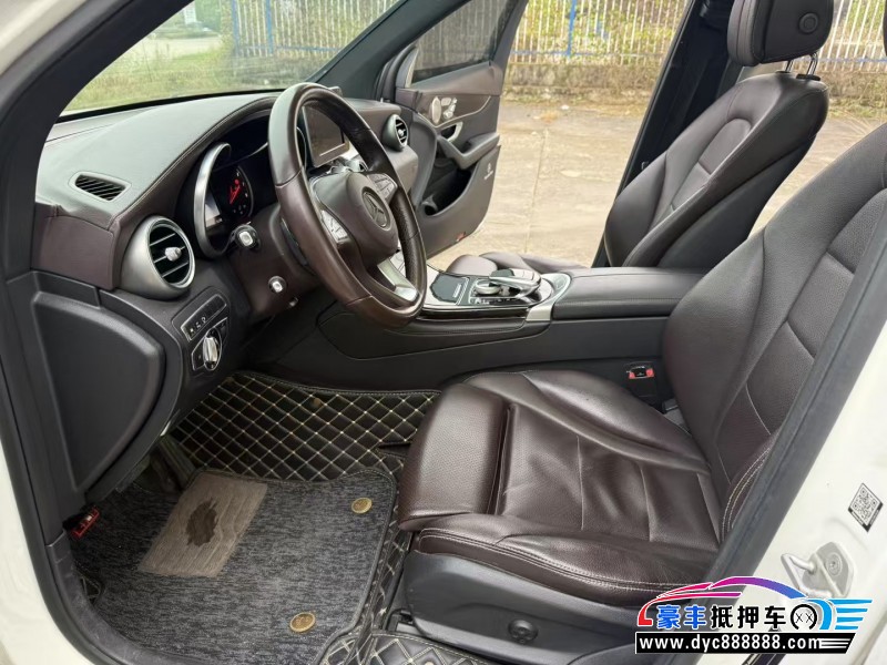 16年奔驰GLCMPV抵押车出售