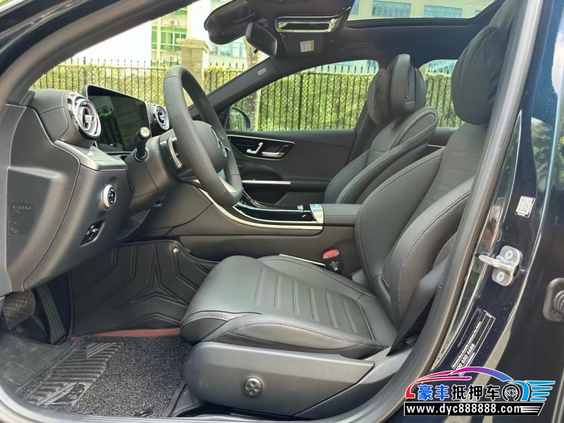 25年奔驰C轿车抵押车出售