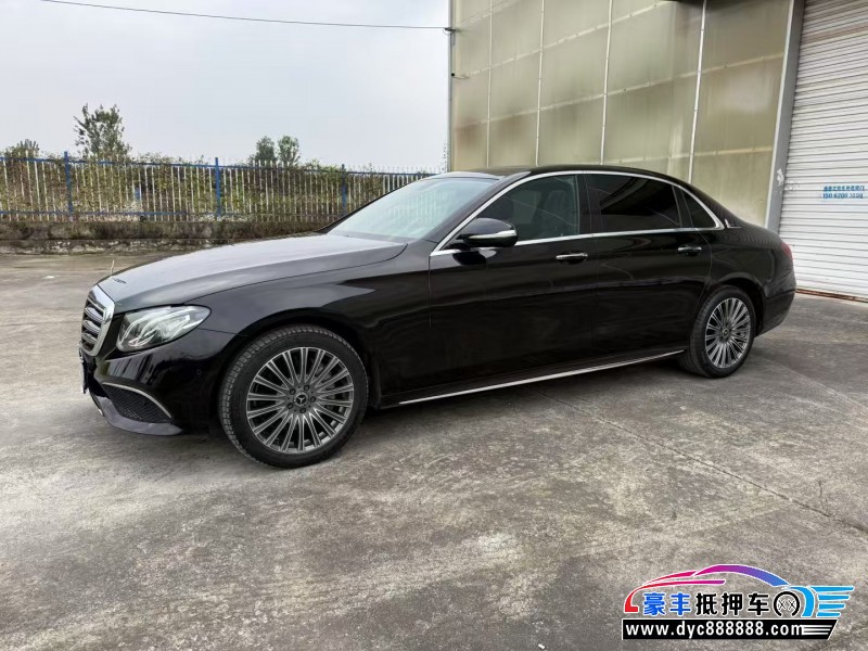 18年奔驰E轿车抵押车出售
