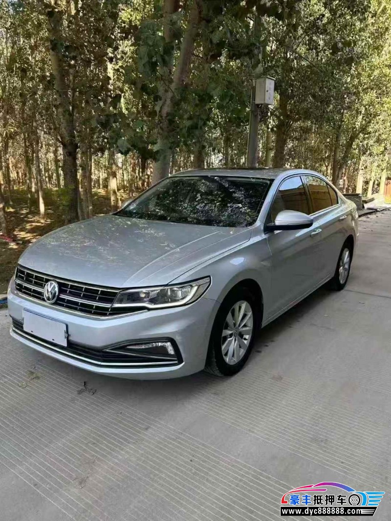 20年大众宝来轿车抵押车出售