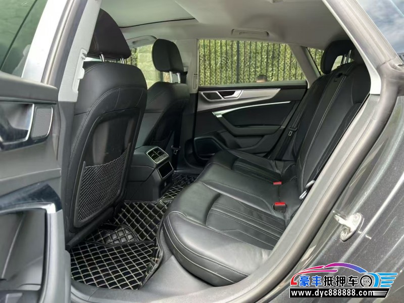 23年奥迪A7轿车抵押车出售