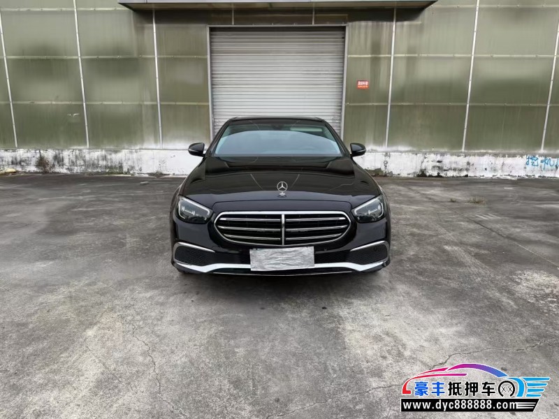 23年奔驰E轿车抵押车出售