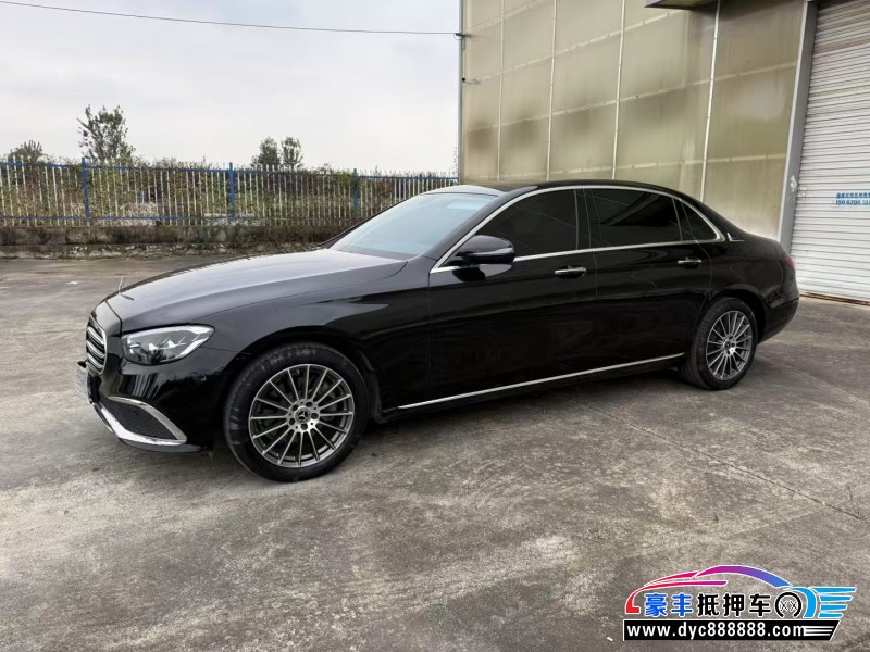 23年奔驰E轿车抵押车出售