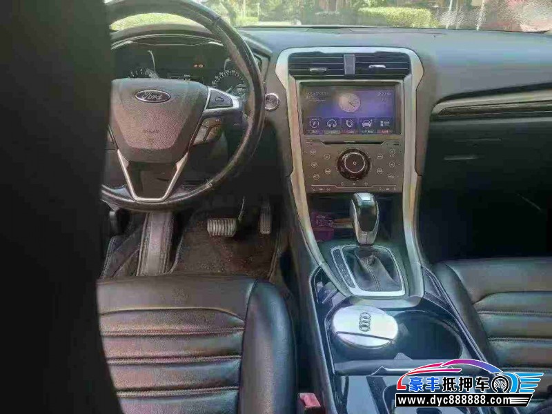 13年福特蒙迪欧轿车抵押车出售