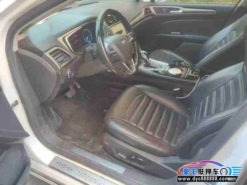 13年福特蒙迪欧轿车抵押车出售