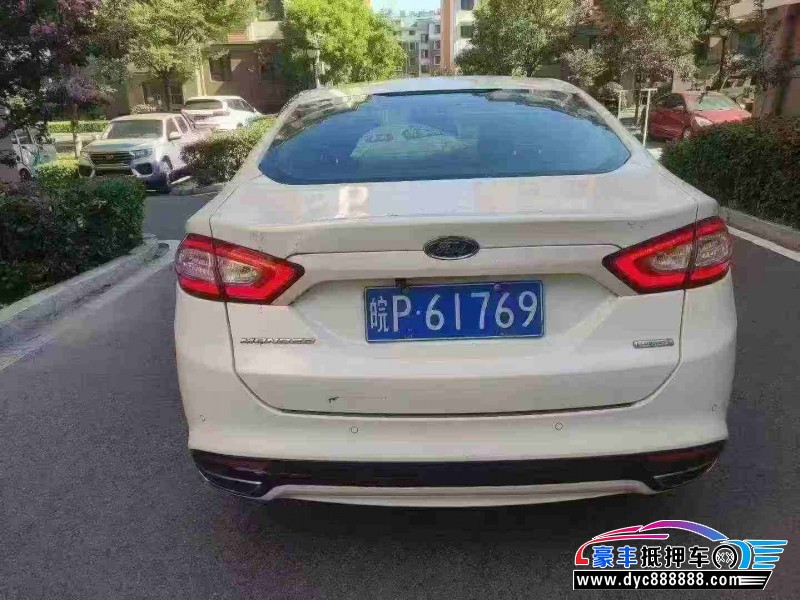 13年福特蒙迪欧轿车抵押车出售