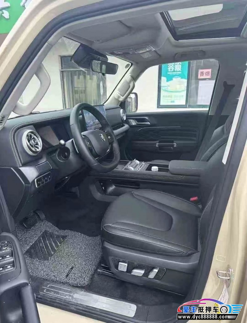 25年WEY坦克300轿车抵押车出售