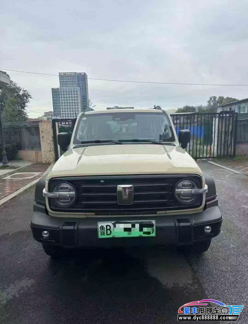 25年WEY坦克300轿车抵押车出售