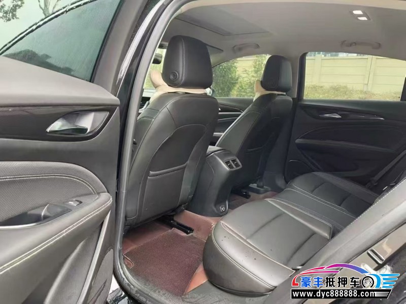 25年别克君威轿车抵押车出售