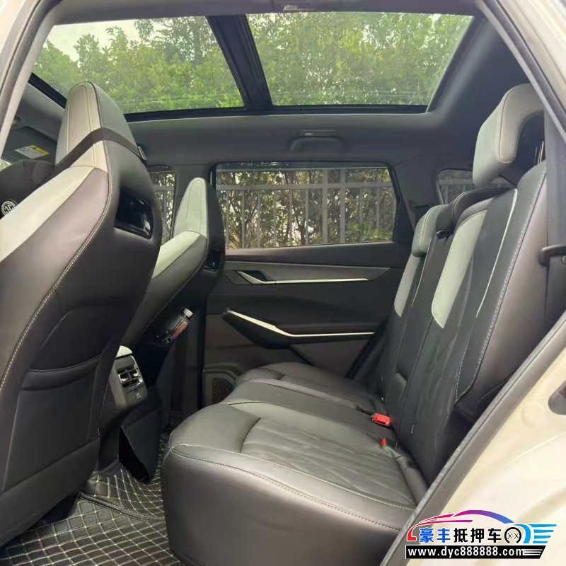 25年长安CS75轿车抵押车出售