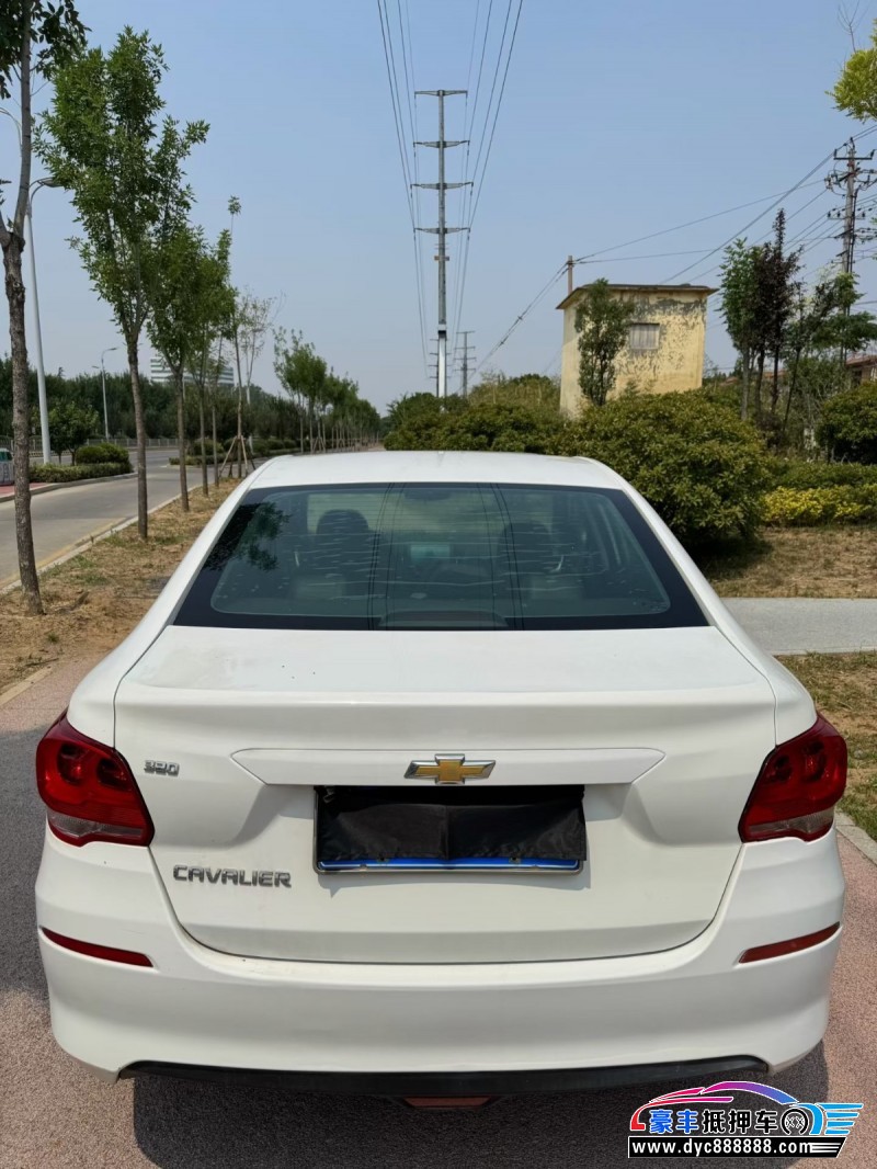 18年雪佛兰科沃兹轿车抵押车出售