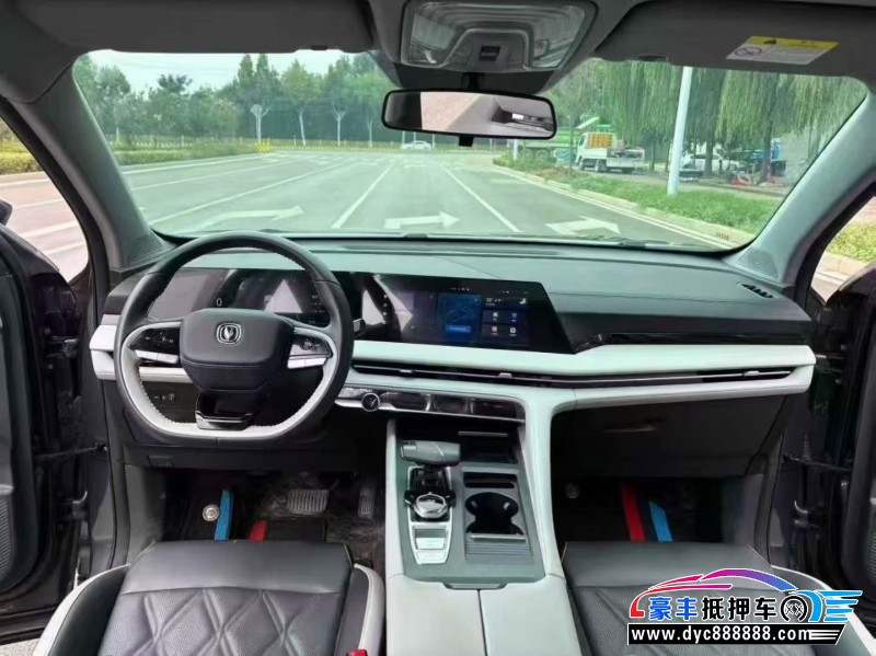 23年长安CS75轿车抵押车出售