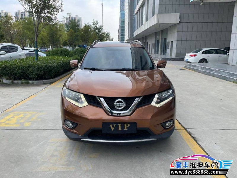 16年日产奇骏轿车抵押车出售