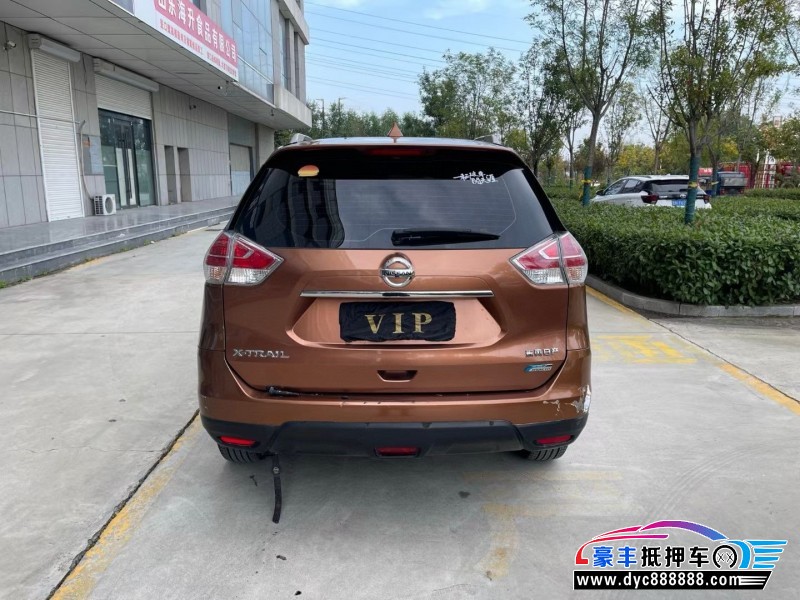 16年日产奇骏轿车抵押车出售