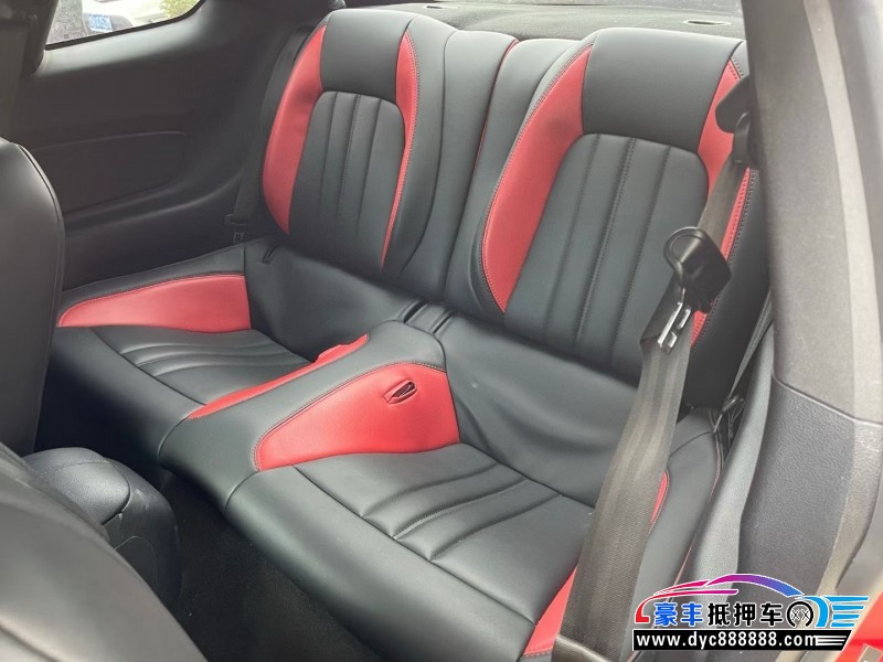 18年福特野马轿车抵押车出售