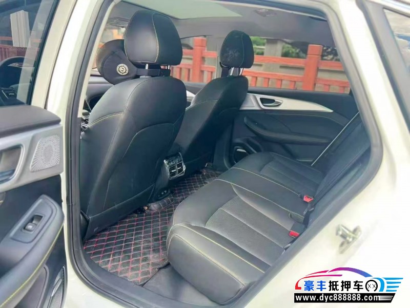 22年荣威i6轿车抵押车出售