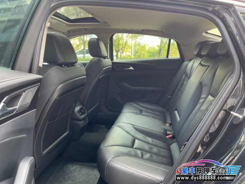 19年红旗H5轿车抵押车出售