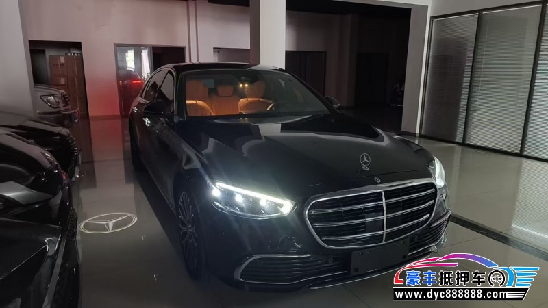 22年奔驰S轿车抵押车出售